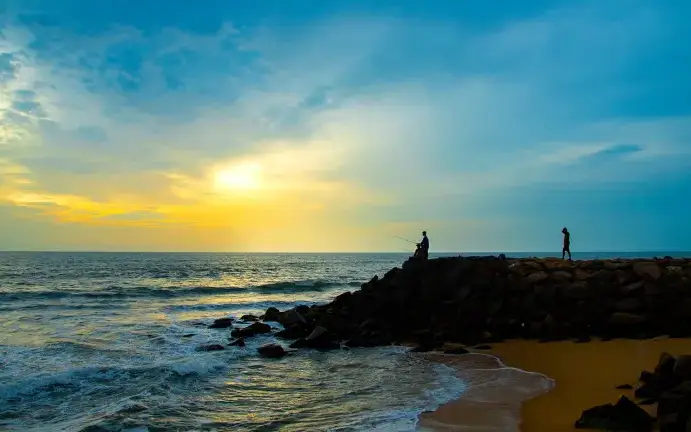 Kuzhupilly Beach — Beach in Cherai and Vypin