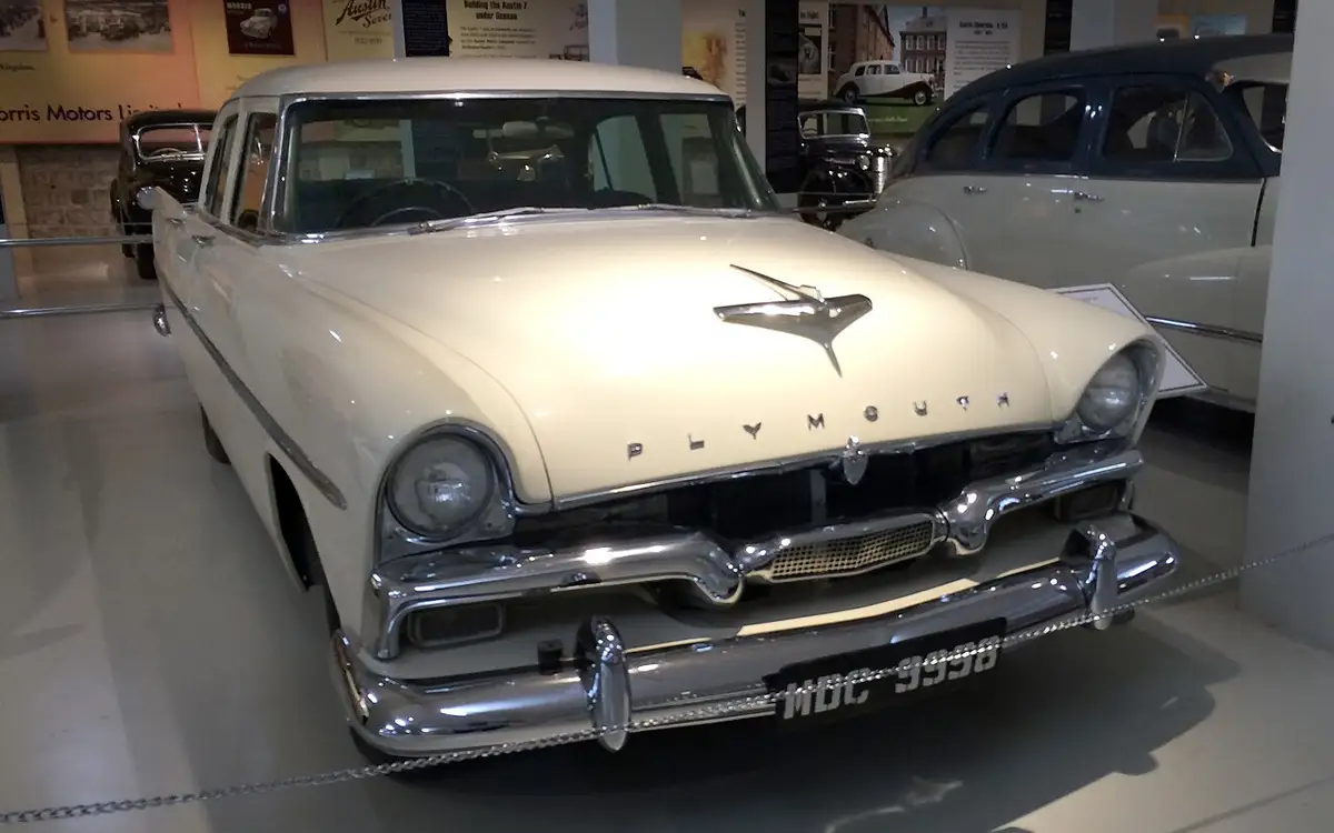 Gedee Car Museum — Museum