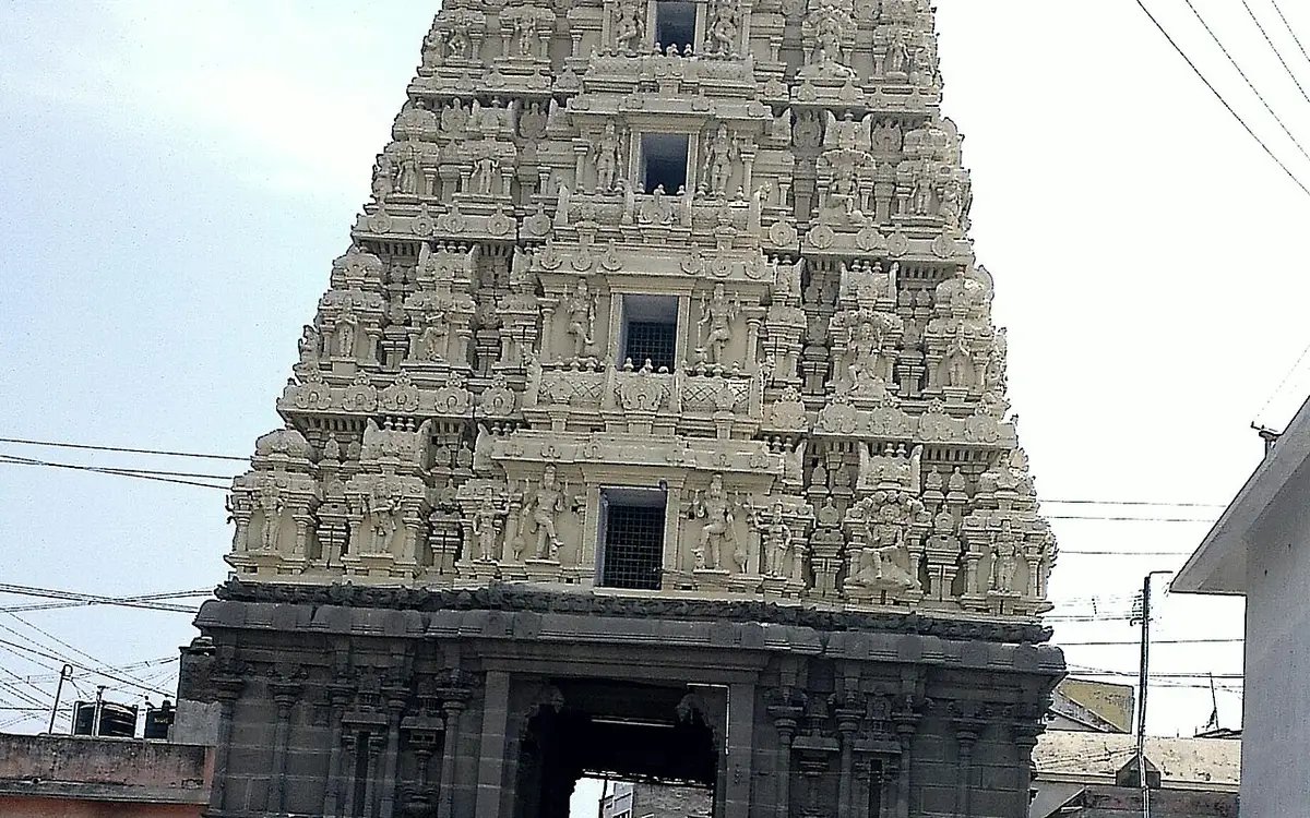 Kachabeswarar Temple — Temple