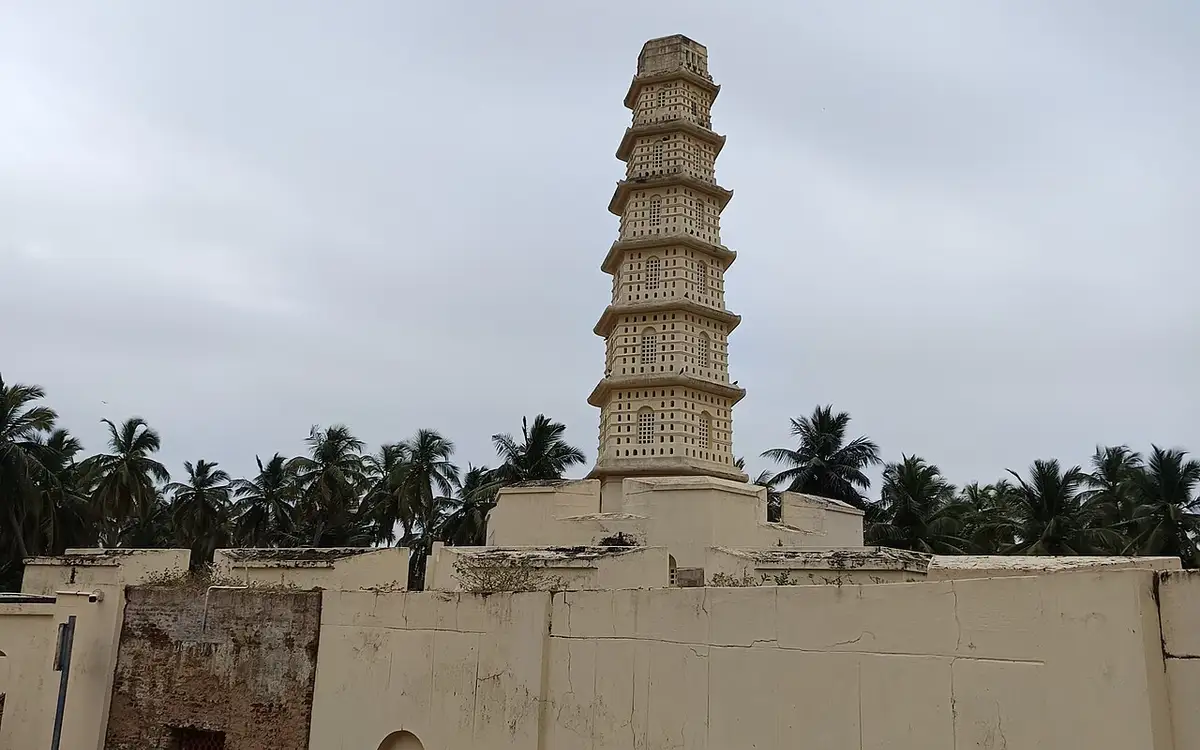 Manora Fort — Heritage