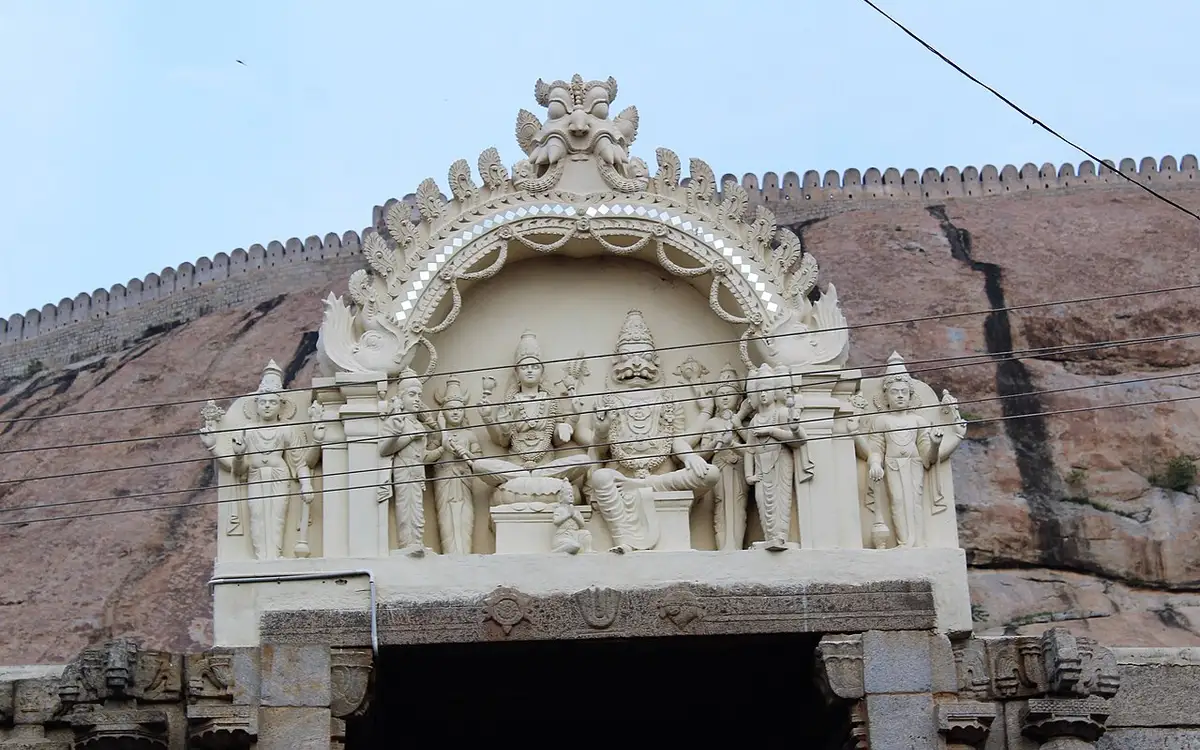 Narasimhaswamy Temple, Namakkal — Temple