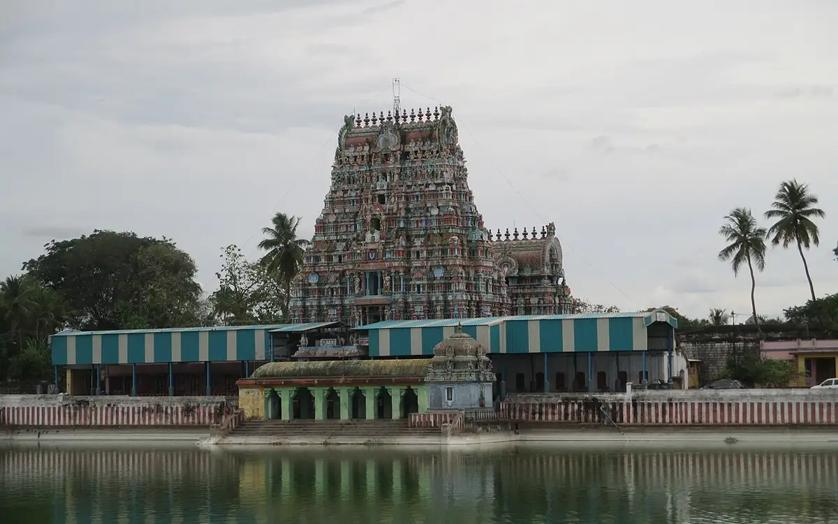 Neelamegha Perumal Temple, Thirukkannapuram — Temple