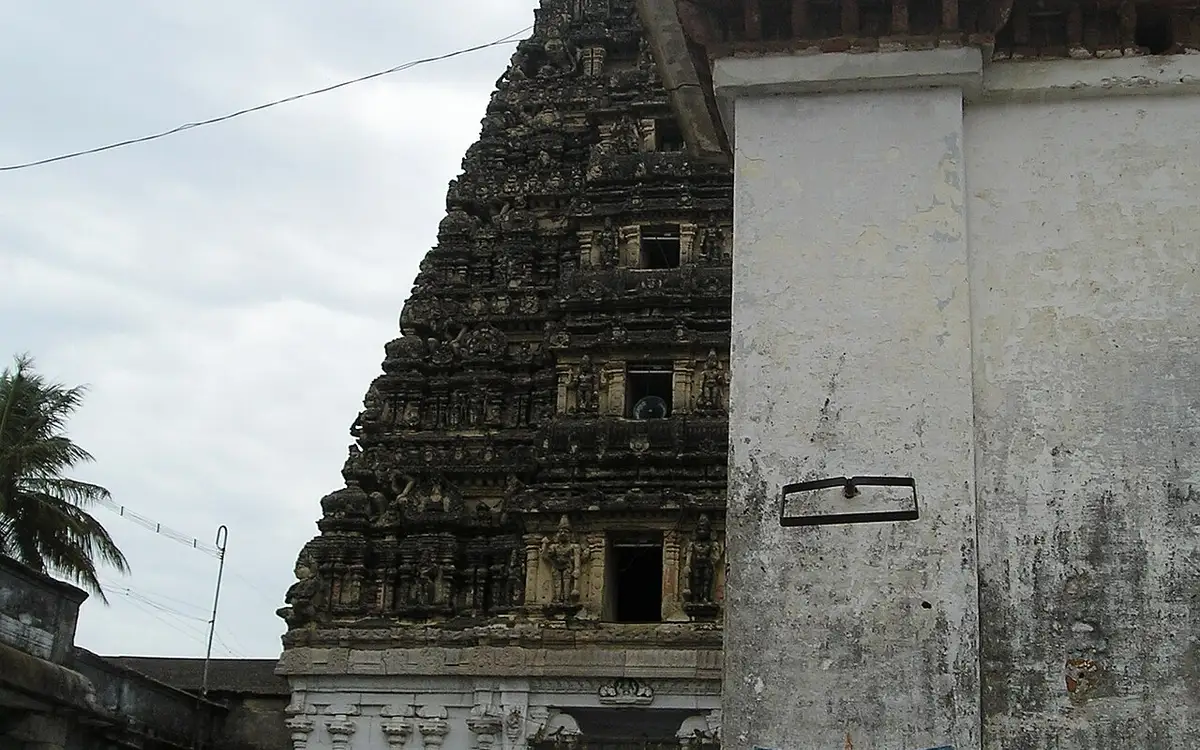 Pavalavannar Temple — Temple