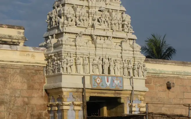 Pundarikakshan Perumal Temple (Thiruvellarai) — Temple