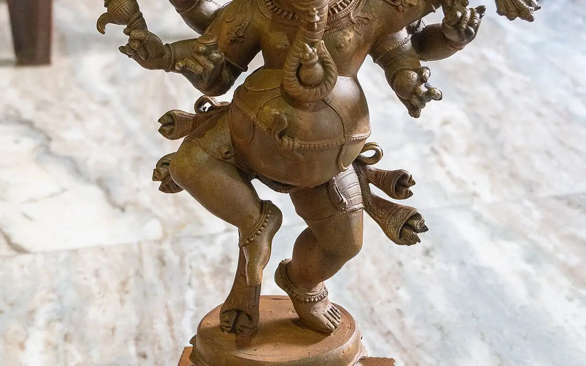 Thanjavur Bronze Icon Craft — Heritage