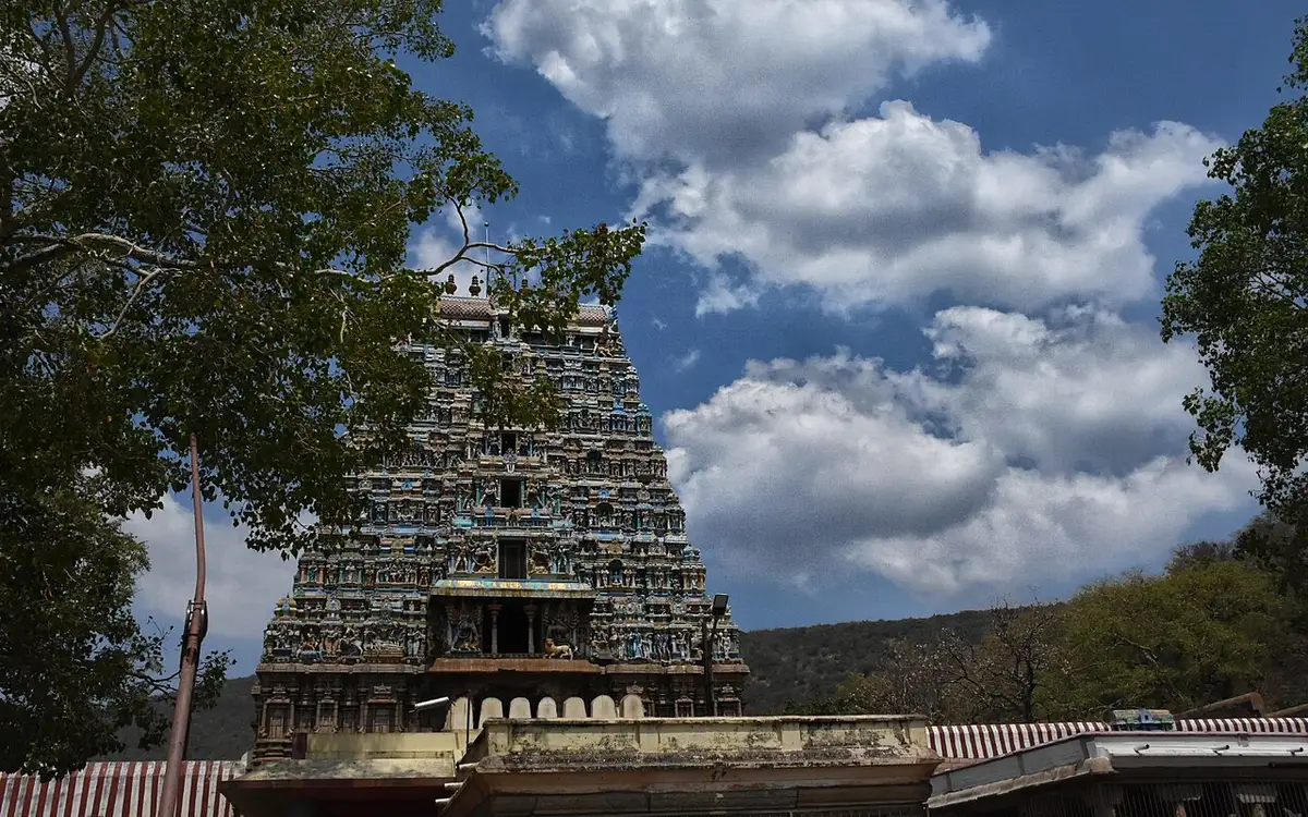 Thiruparankundram Murugan Temple — Temple