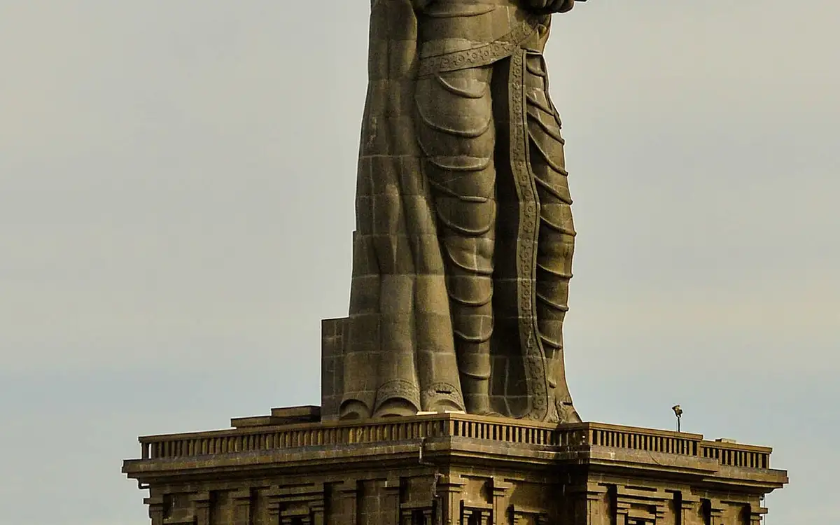 Thiruvalluvar Statue — Heritage