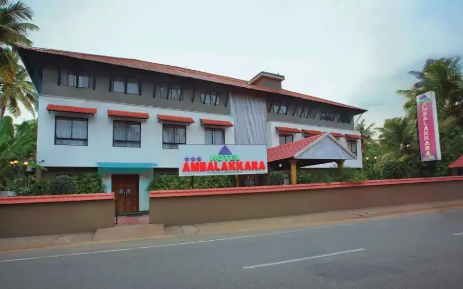 Hotel Ambalakkara — Hotel in Kottarakkara