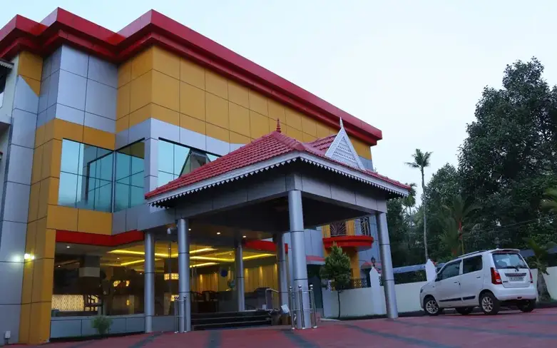 Hotel Keerthy Regency — Hotel in Cherthala