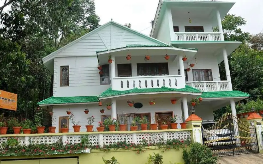 Munnar Dreams Serviced Villa — Homestay in Munnar