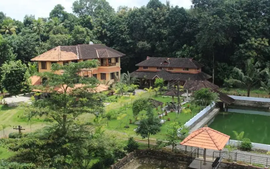 Vedagram Omallur Ayurveda — Ayurveda centre in Pathanamthitta town