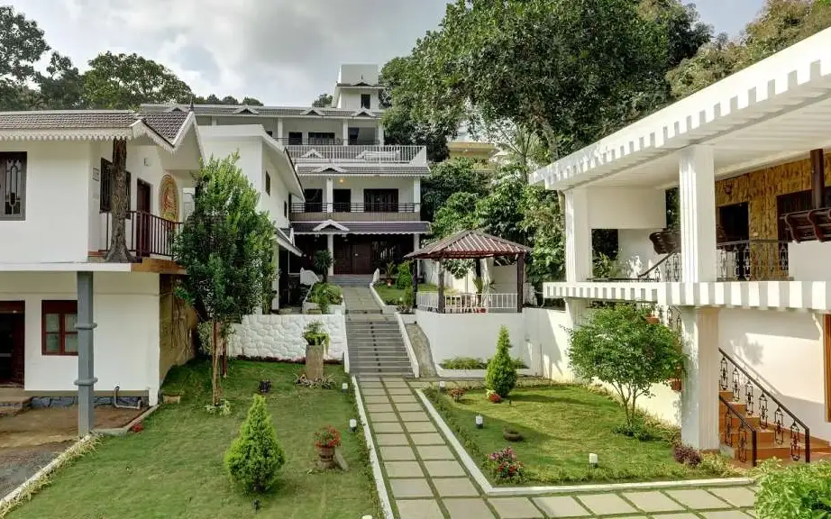 Periyar Nest Resort Thekkady — Hotel near Periyar Tiger Reserve in Thekkady and Kumily