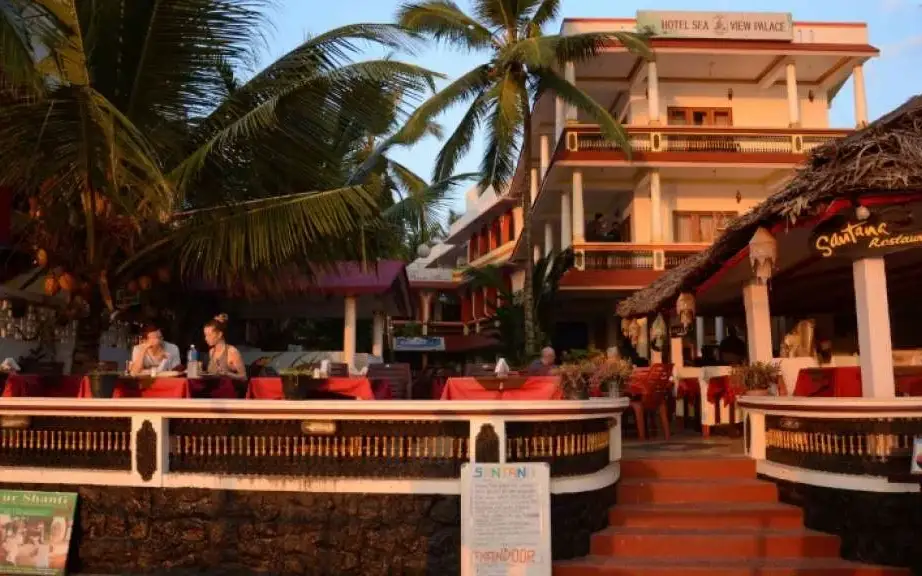 Hotel Sea View Palace Kovalam — Budget beach hotel in Kovalam