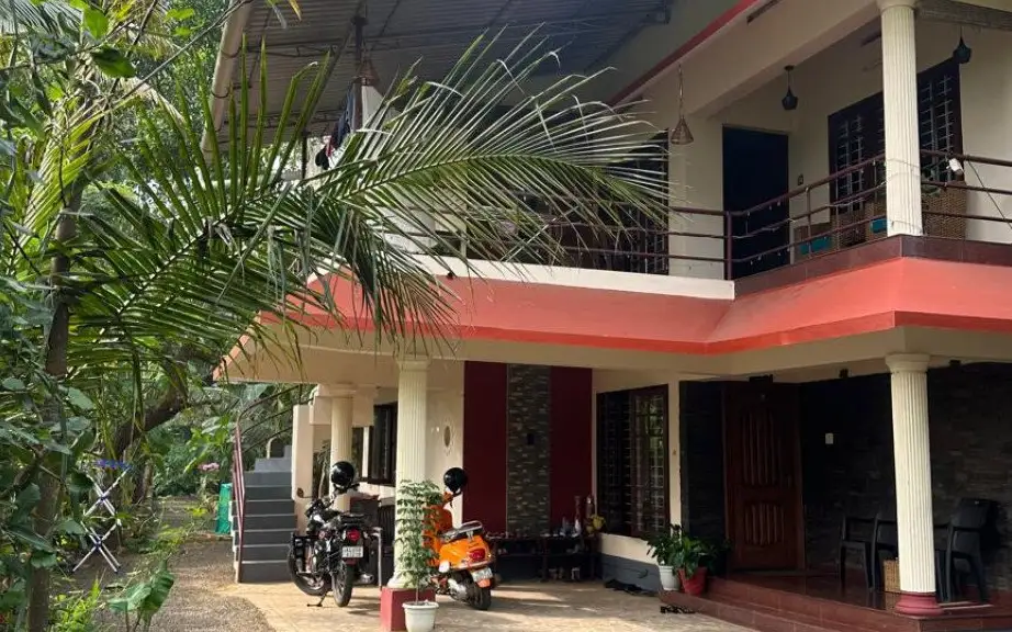 Image submitted for PRABHALAYAM HOMESTAY on its Kerala Tourism provider page; confirm current appearance and the exact room directly.