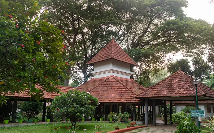 Reception and garden buildings published by KTDC for Kumarakom Gateway; this does not depict the assigned room or establish a lake view.
