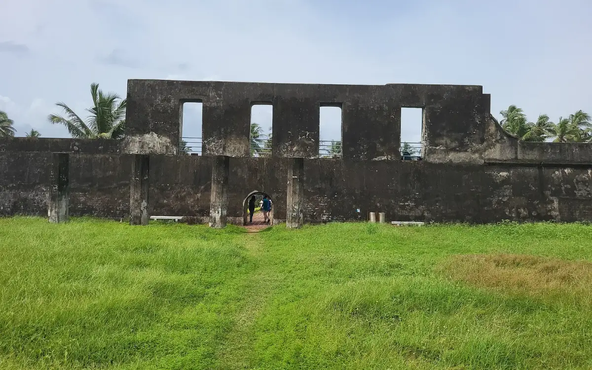 Anchuthengu Fort — Heritage in Thiruvananthapuram city