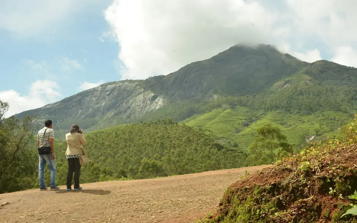 Chokramudi Peak trek — Trek in Munnar