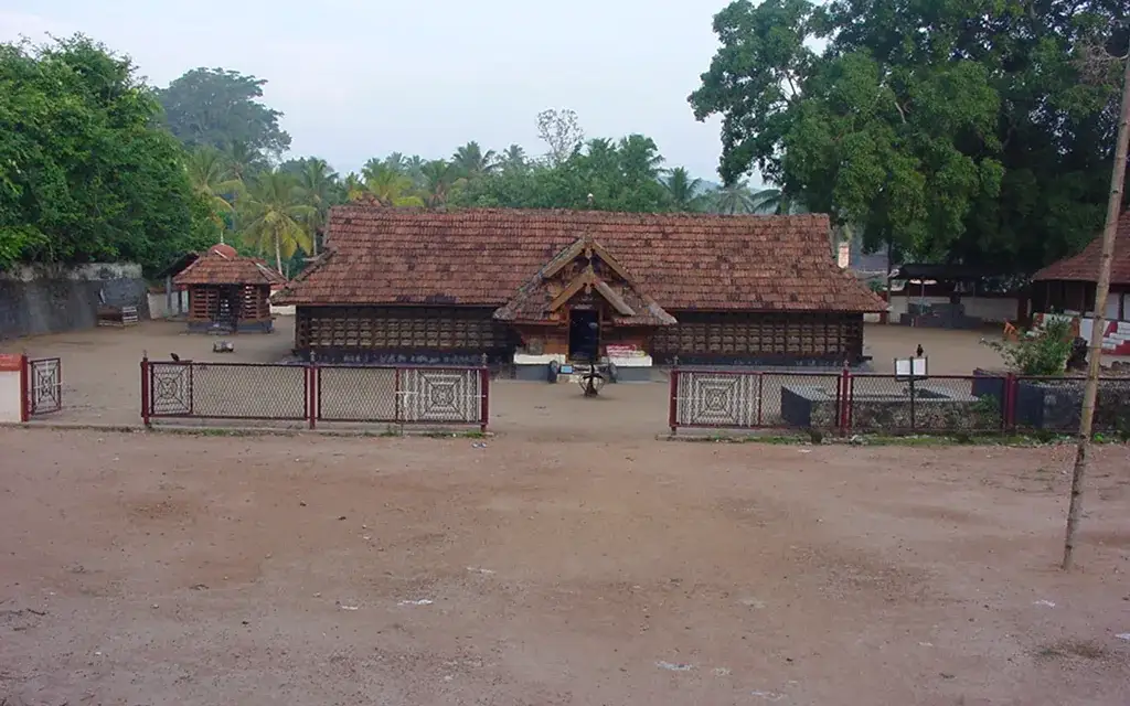 Kulathupuzha Sastha Temple — Temple in Thenmala