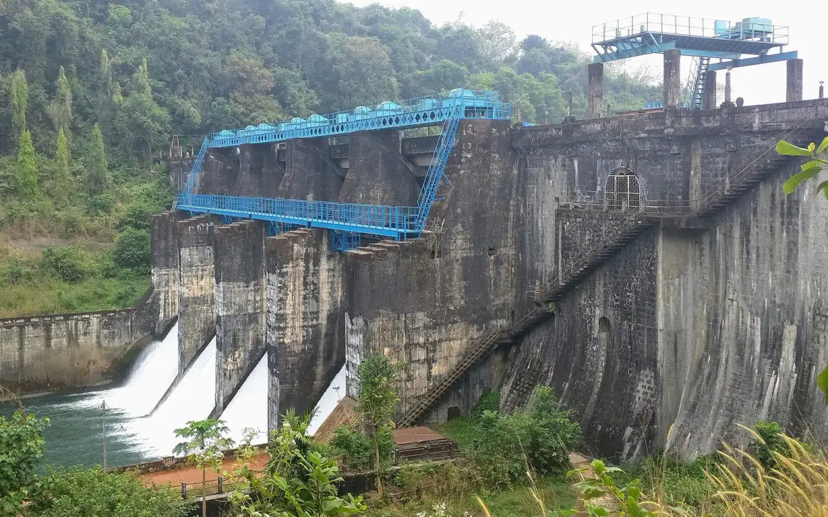 Peruvannamuzhi Dam — Dam in Kakkayam