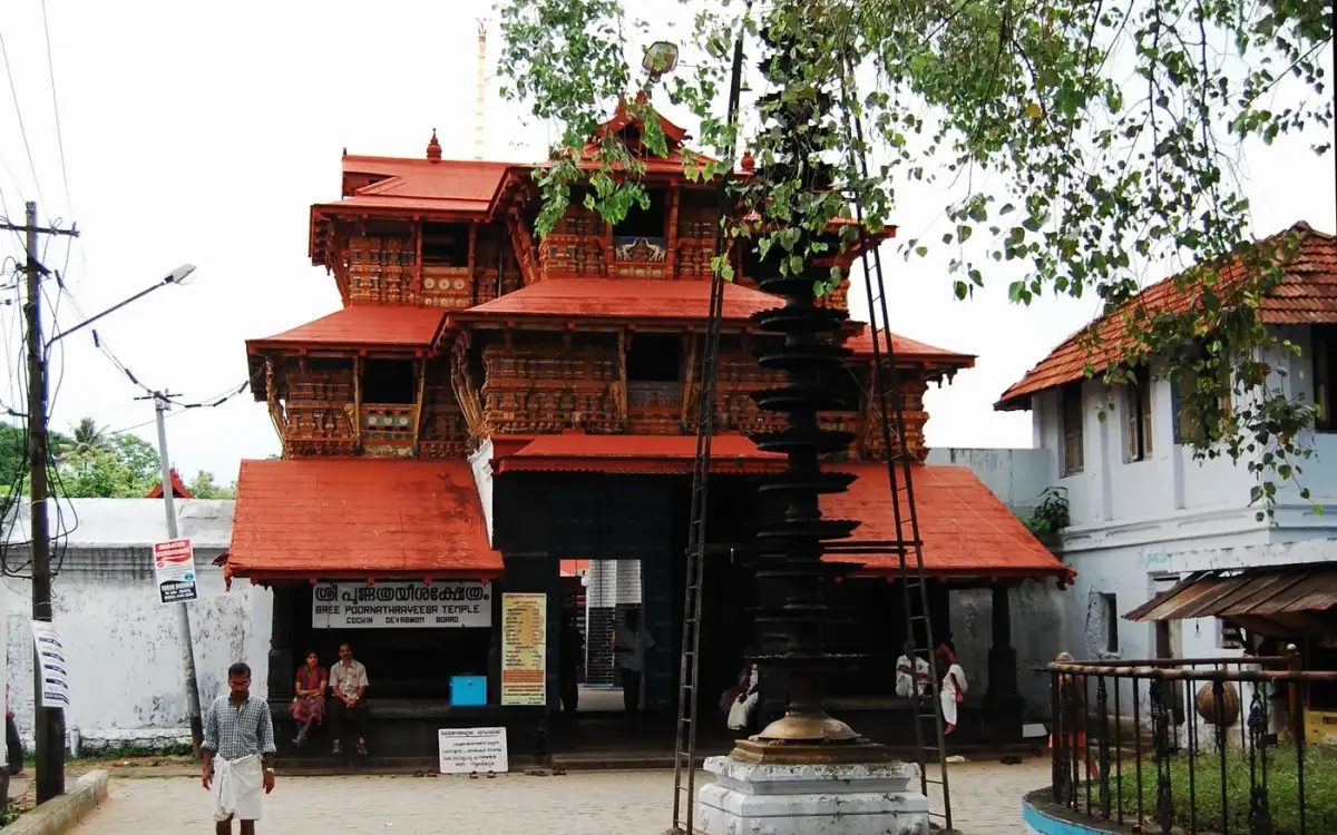 Sree Poornathrayeesa Temple — Temple in Kochi City