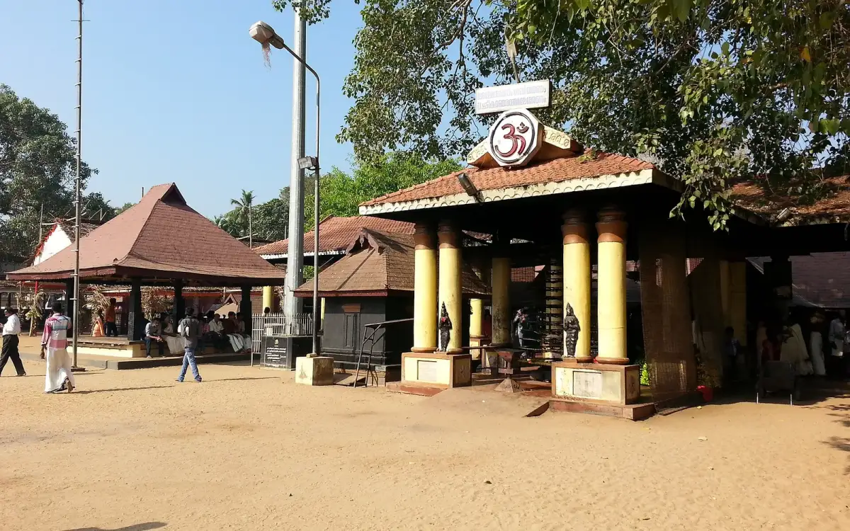 Chettikulangara Devi Temple — Temple in Haripad and Mannarasala