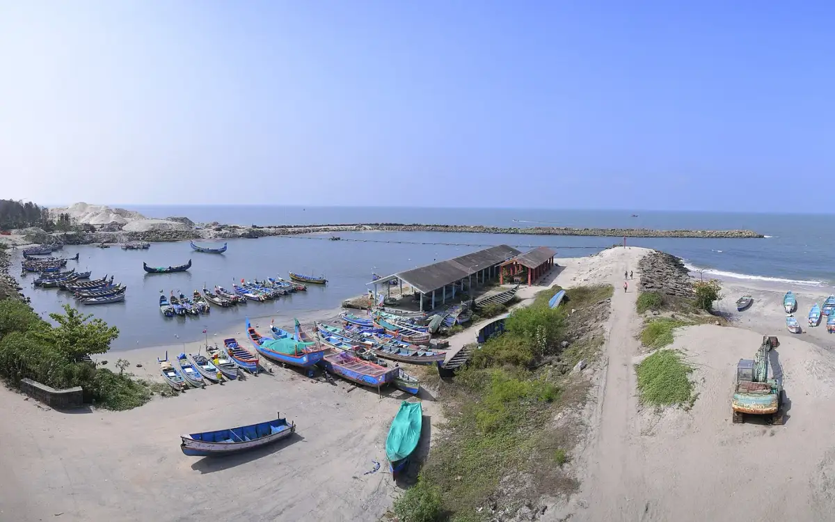 Thottappally Beach — Beach in Ambalappuzha