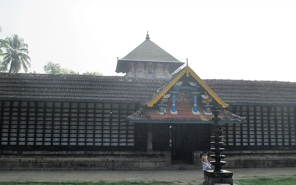 Thirunavaya Nava Mukunda Temple — Temple in Tirur