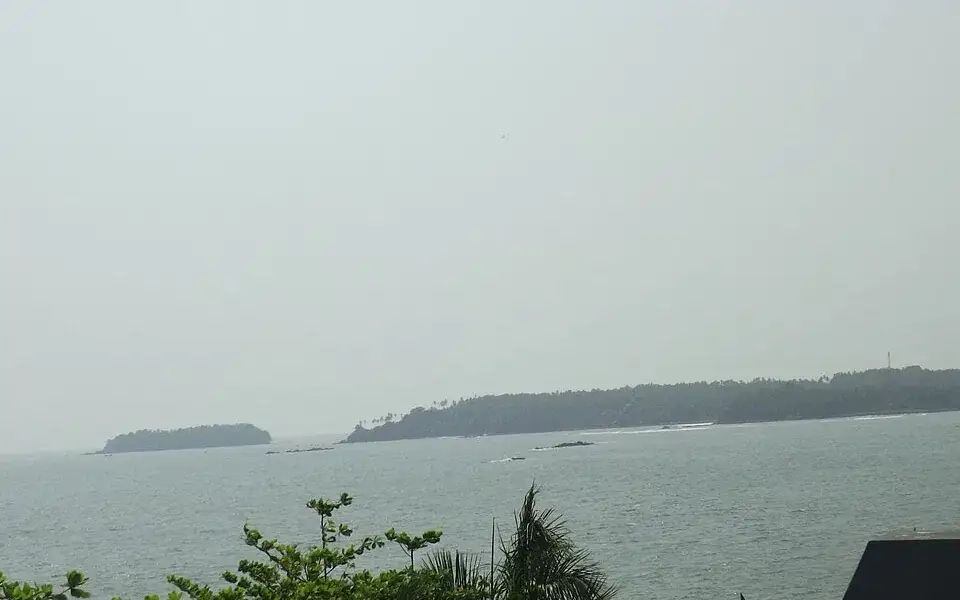 Overbury’s Folly — Viewpoint in Muzhappilangad and Thalassery