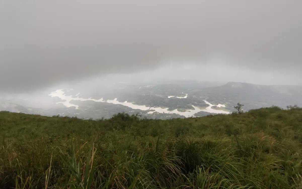 Ilaveezhapoonchira trek — Trek in Pala and Erattupetta highlands