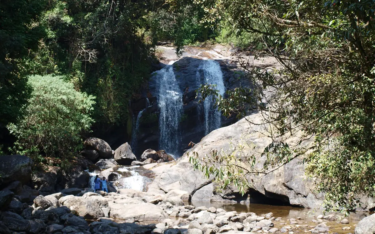 Lakkam Waterfalls — Waterfall in Munnar