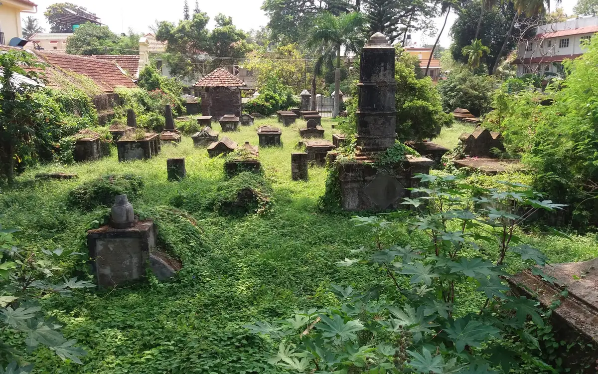 Dutch Cemetery — Heritage in Fort Kochi