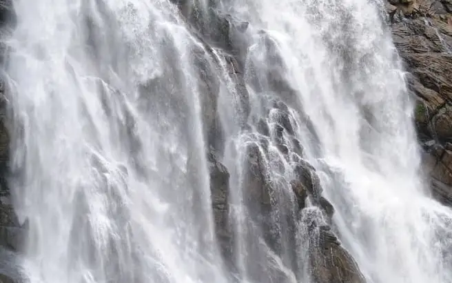 Meenmutty Waterfalls — Waterfall in Meppadi and Chembra
