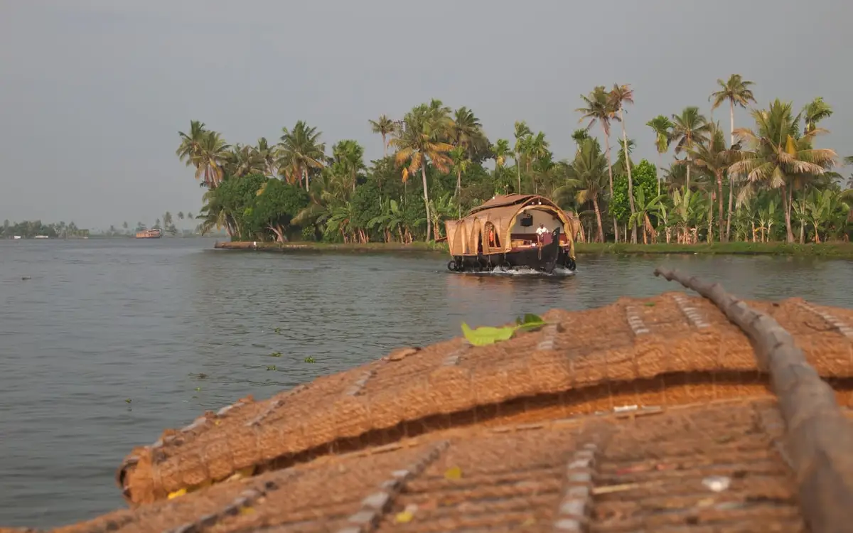Vembanad Lake — Waterfront in Kumbalangi
