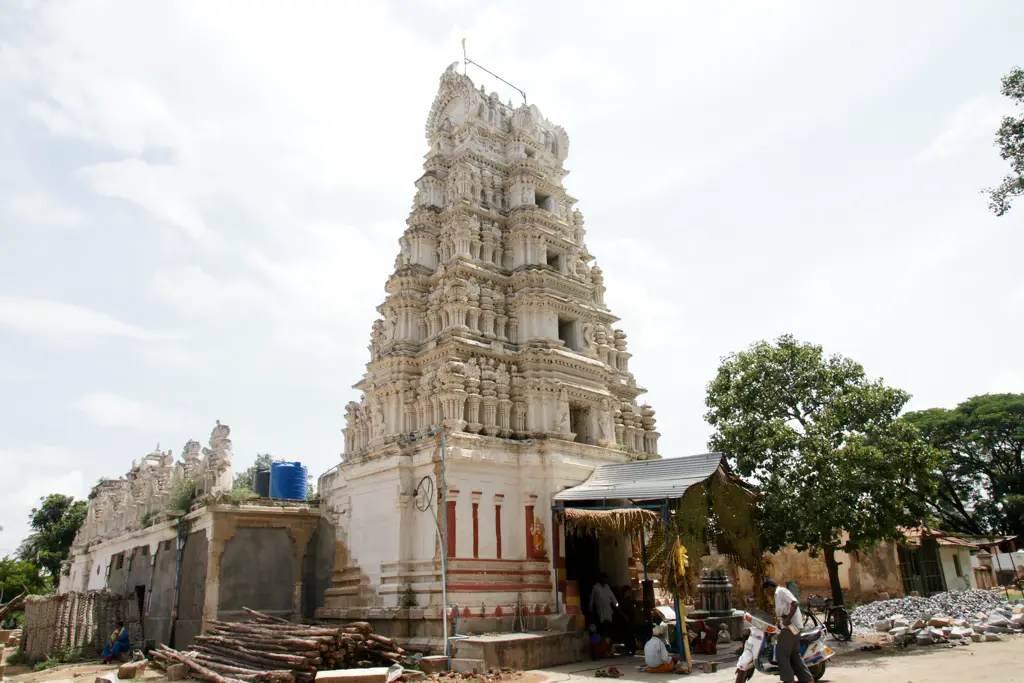 Gunja Narasimhaswamy Temple, T. Narasipura, T. Narasipura