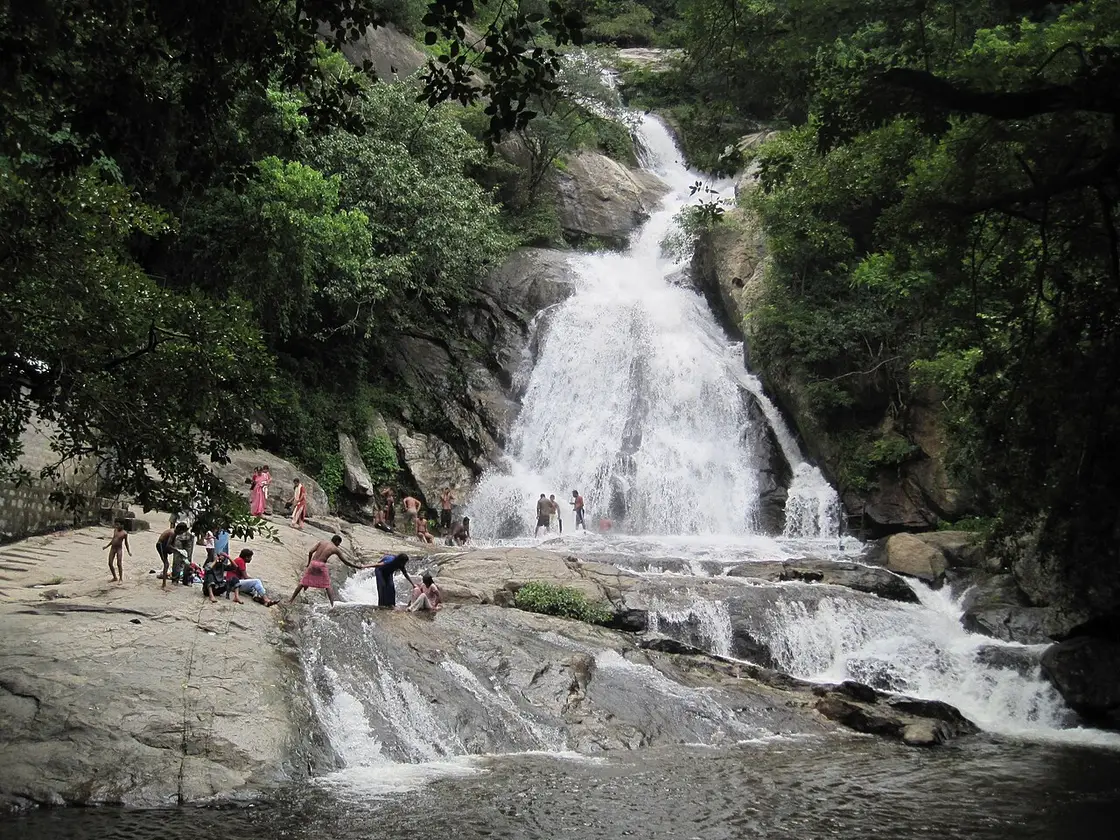Monkey Falls, Valparai