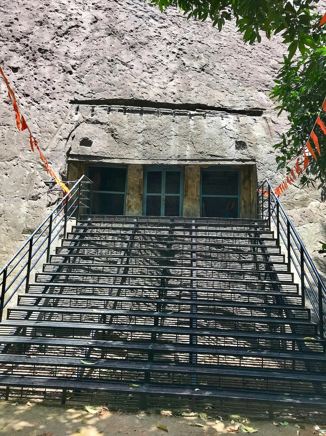 Thirunanthikarai Cave Temple, Thiruvattar