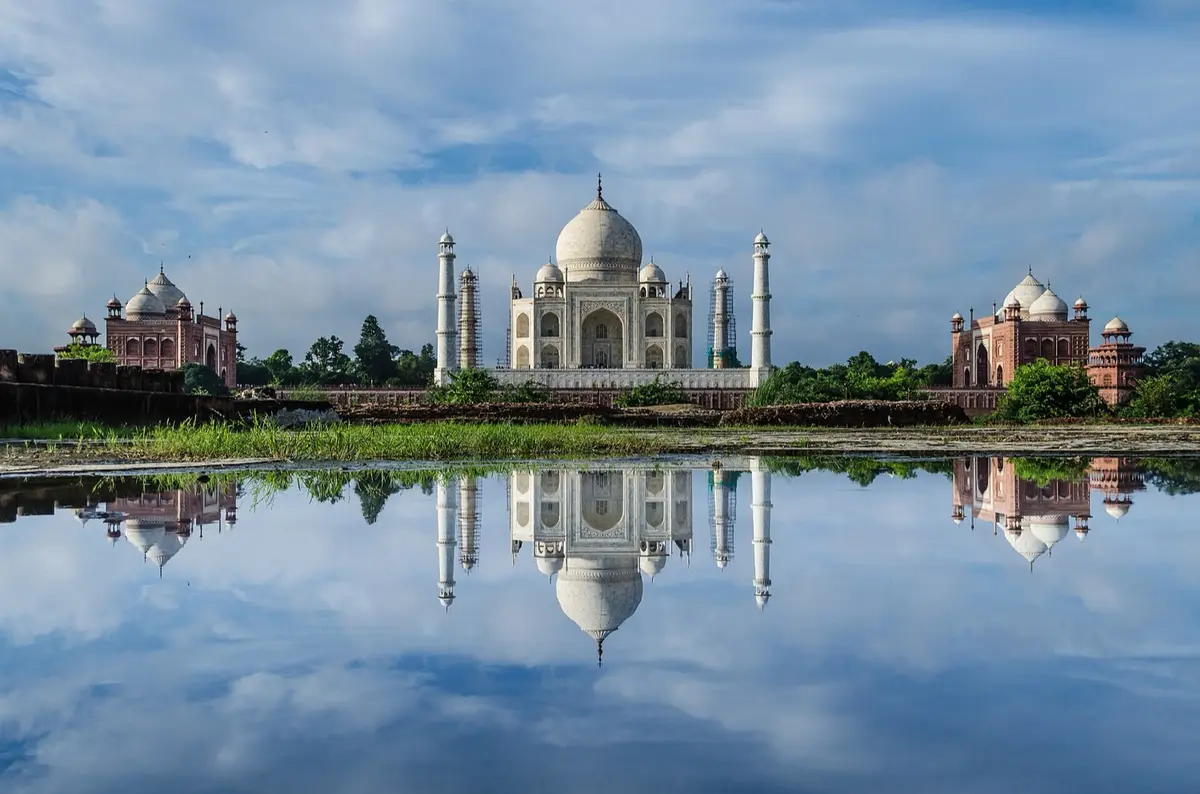 India travel — the Taj Mahal, Agra