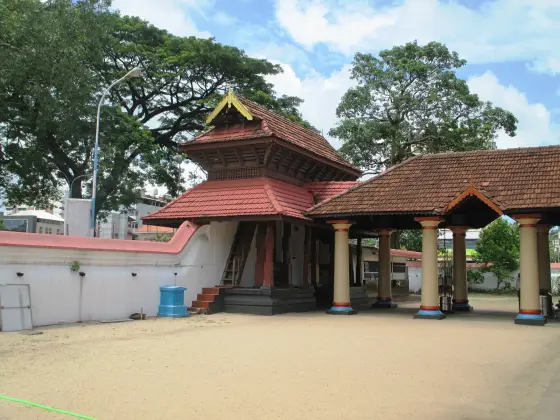 Ernakulathappan Temple (2)