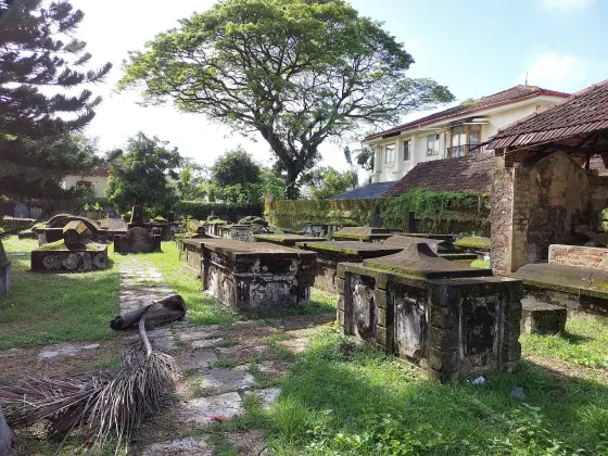 Dutch Cemetery (2)