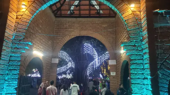 Mananchira Square (1)