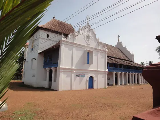 The baroque gable at the far end from the Gothic front, photographed in 2012 — when the woodwork was blue. It was purple by 2018 and white by 2023.