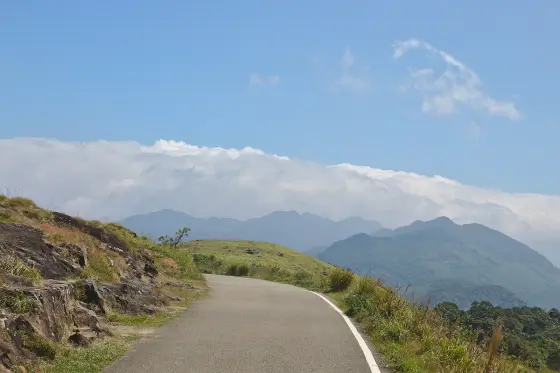 Ponmudi (1)