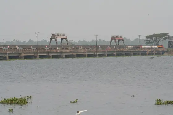 Thanneermukkom Bund (1)