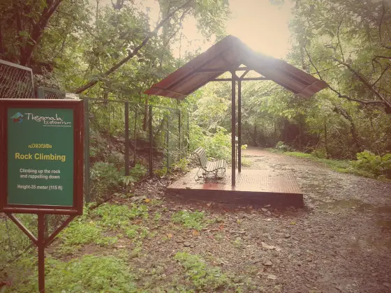 Thenmala (2)