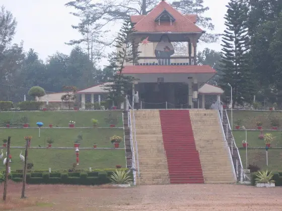 The steps leading towards the shrine at Bharananganam.