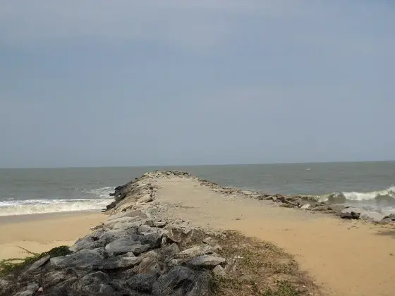 Sand and rocky outcrops at Kappad.