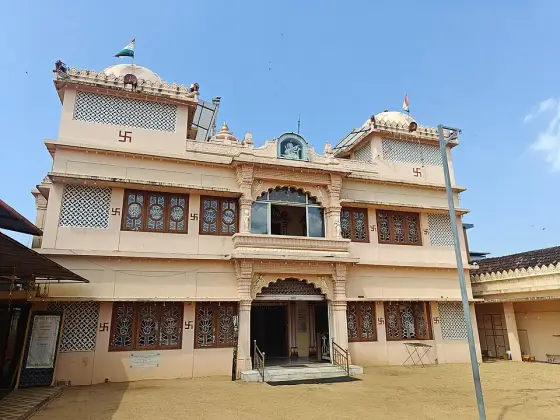The Jain temple at Mattancherry — Gujarati marble in a Kerala spice quarter.