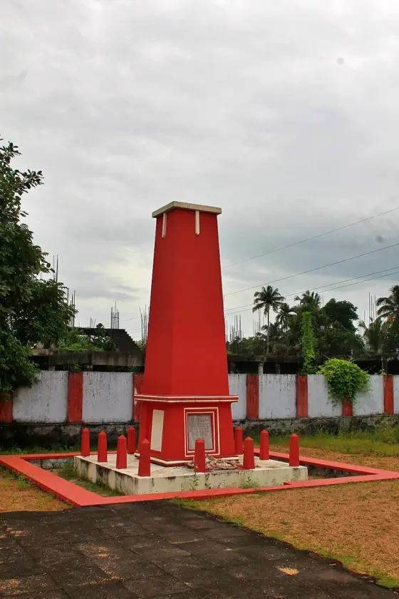 The memorial at Kalarcode.