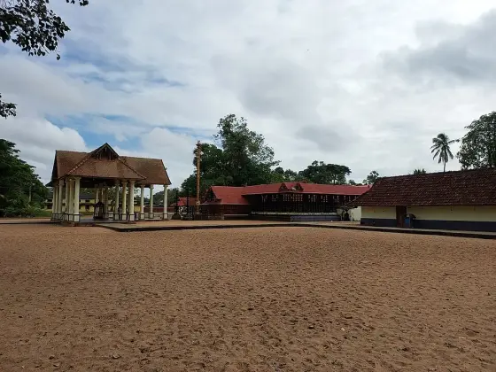 Cherthala Karthyayani Temple (4)
