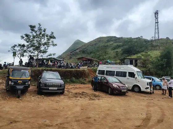 Vehicles at the lower visitor approach.